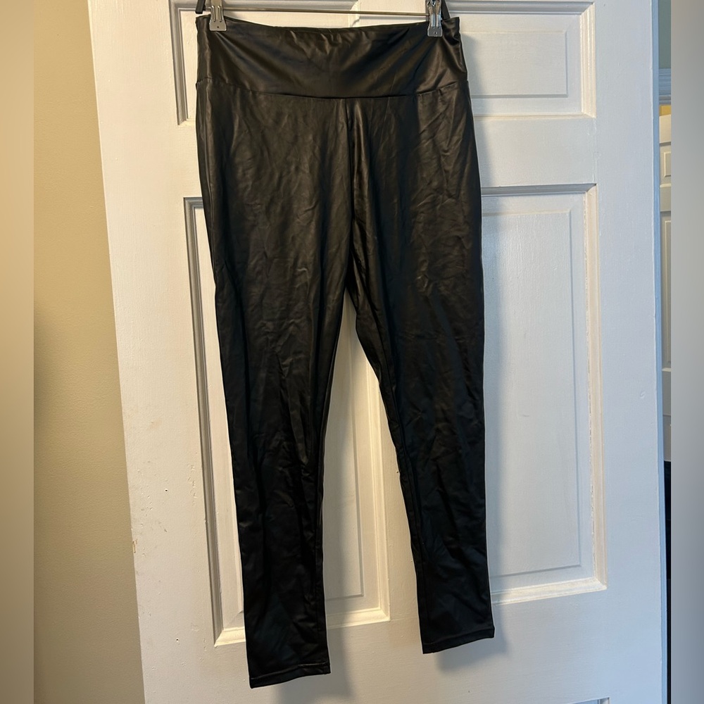 Primark Black Faux Leather Leggings - Picture 3 of 5